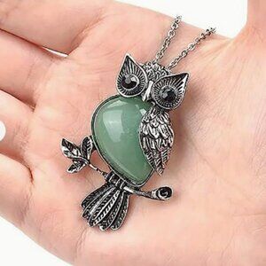 Owl Pendant with chain, Natural Green Quartz Gemstone Jewelry For Reiki
